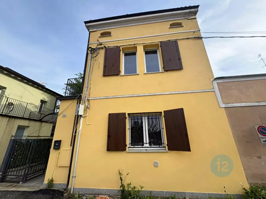 Immagine 2 di Villetta a schiera in vendita  in Via Circondaria a San Felice Sul Panaro