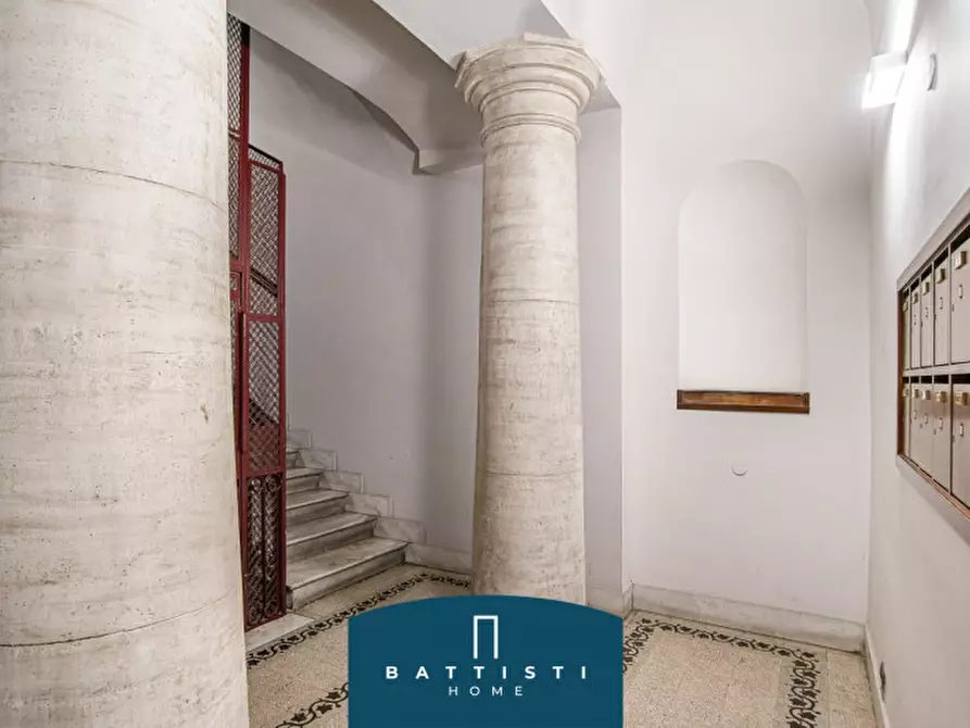 Immagine 25 di Appartamento in affitto  in Via Giuseppe Gioachino Belli a Roma
