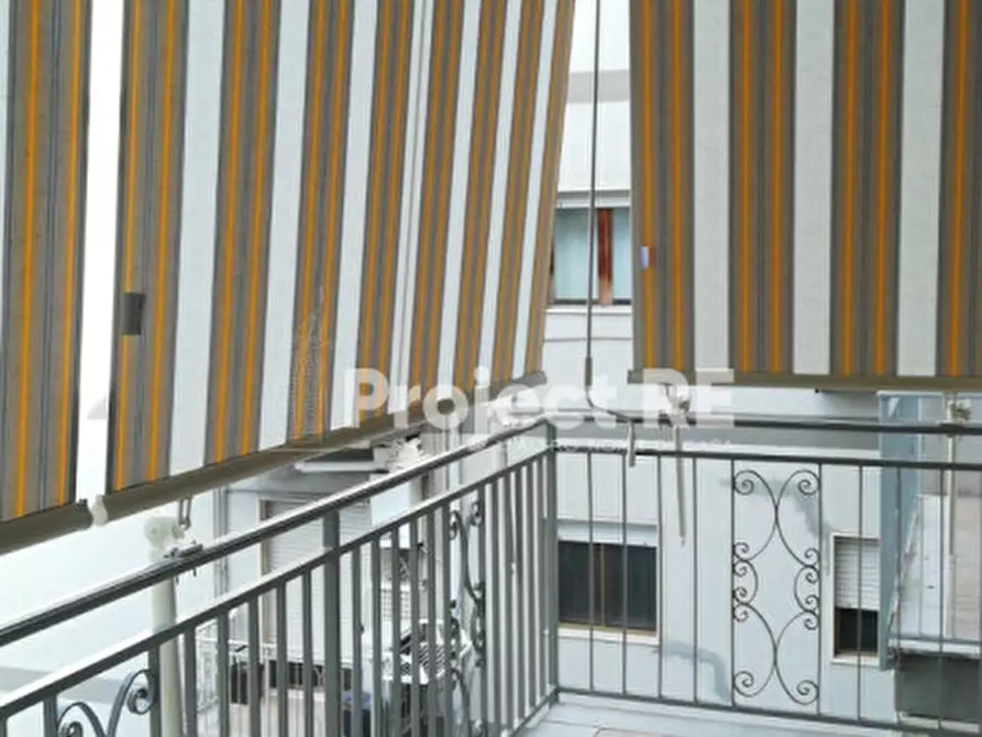 Immagine 42 di Appartamento in vendita  in Via Villini Svizzeri a Reggio Di Calabria