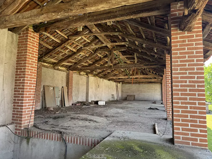 Immagine 13 di Rustico / casale in vendita  in scalenghe regione colletrale 36 a Scalenghe