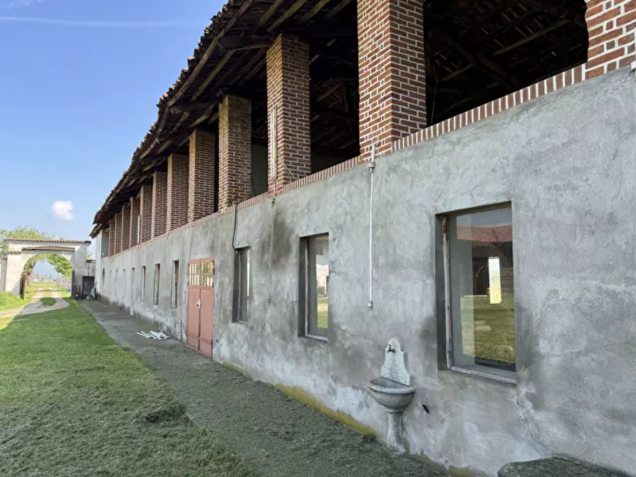 Immagine 18 di Rustico / casale in vendita  in scalenghe regione colletrale 36 a Scalenghe