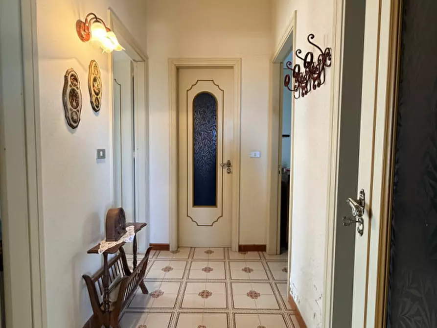 Immagine 15 di Appartamento in vendita  in Via Eolie a Barcellona Pozzo Di Gotto