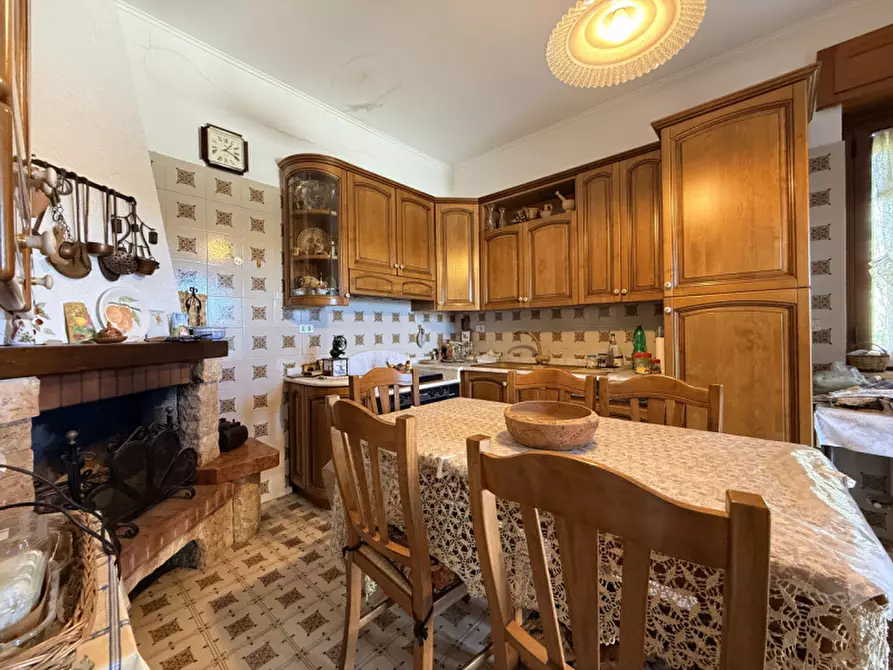 Immagine 17 di Appartamento in vendita  in Via Eolie a Barcellona Pozzo Di Gotto