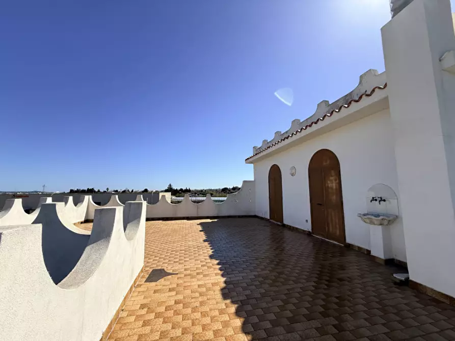 Immagine 27 di Appartamento in vendita  in Via Eolie a Barcellona Pozzo Di Gotto