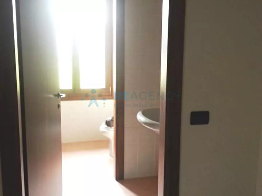 Immagine 5 di Ufficio in affitto  in Via Santa Maria Maddalena 121 a Thiene