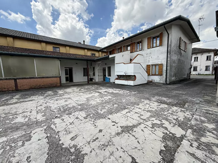Immagine 45 di Casa indipendente in vendita  in Via Roma a Villanova Marchesana