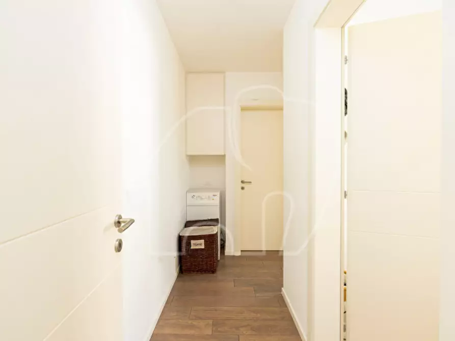 Immagine 15 di Attico in vendita  in Enrico-Toti-Straße - Via Enrico Toti a Merano .Meran.