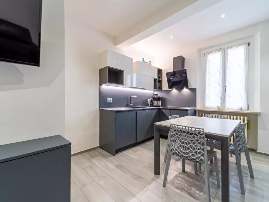 Immagine 5 di Appartamento in vendita  in Via Martiri della Liberazione a Parma