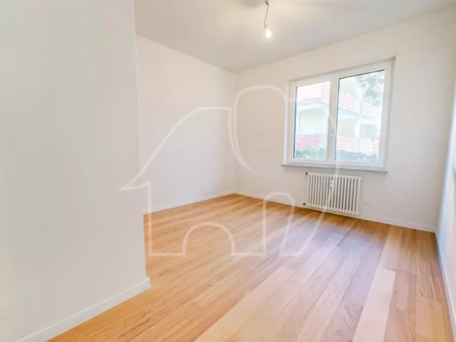 Immagine 4 di Appartamento in vendita  in Vittorio-Alfieri-Straße - Via Vittorio Alfieri a Merano .Meran.