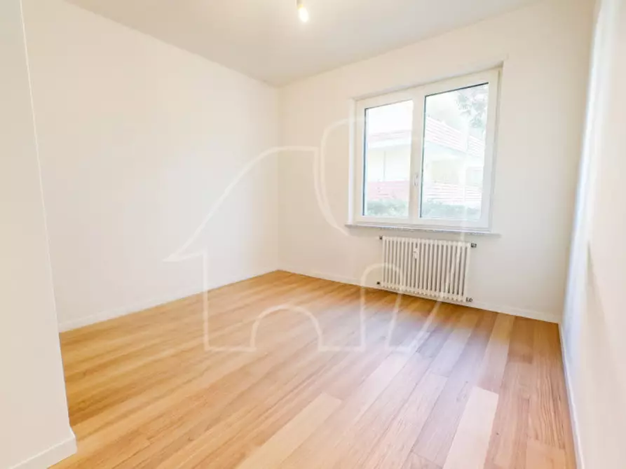 Immagine 5 di Appartamento in vendita  in Vittorio-Alfieri-Straße - Via Vittorio Alfieri a Merano .Meran.