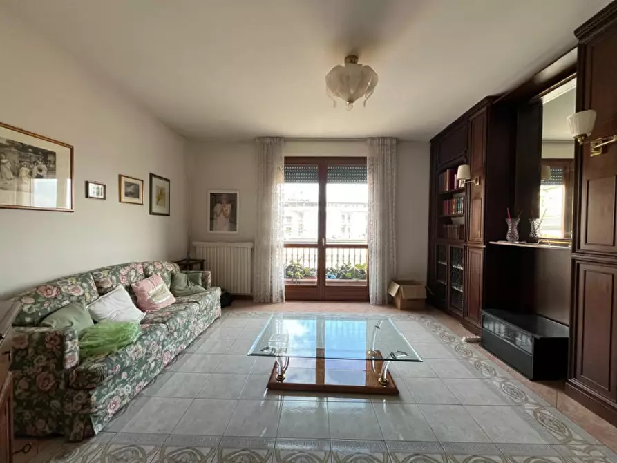 Immagine 3 di Appartamento in vendita  in Via Pietro d'Abano a Abano Terme