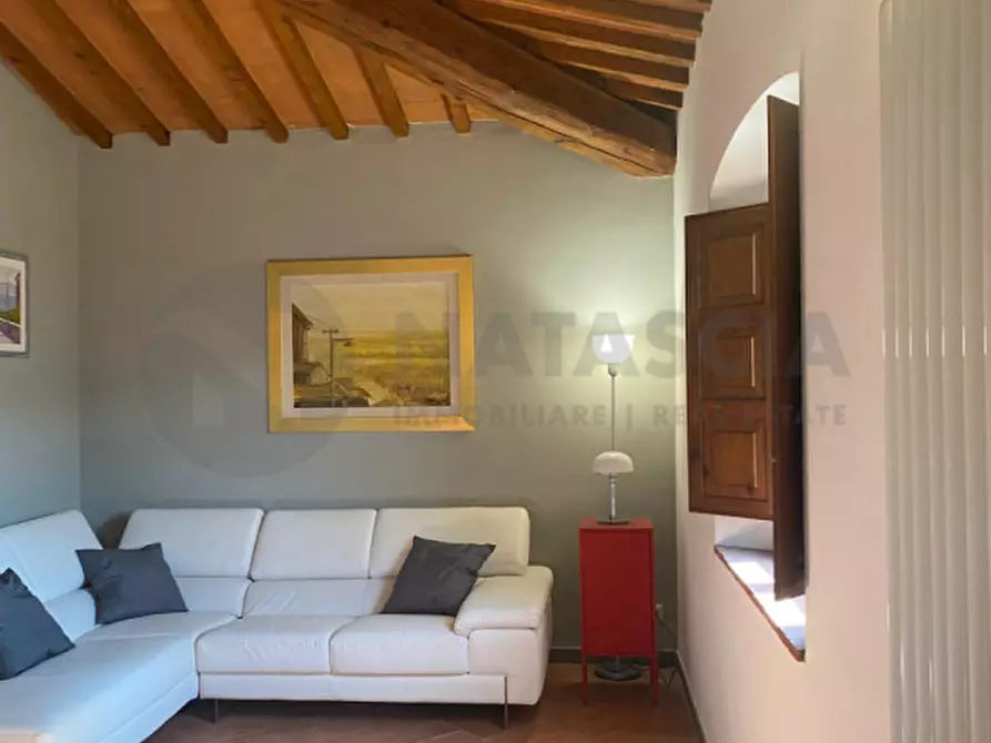 Immagine 3 di Villa in vendita  in VIA DI GRICIGLIANO a Pontassieve