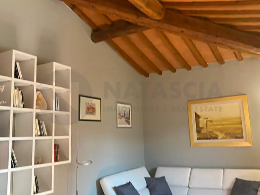 Immagine 4 di Villa in vendita  in VIA DI GRICIGLIANO a Pontassieve