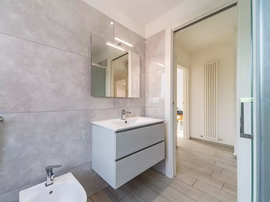 Immagine 23 di Appartamento in vendita  in Via Martiri della Liberazione a Parma