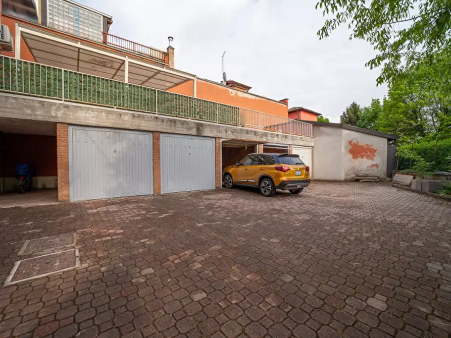 Immagine 26 di Appartamento in vendita  in Via Martiri della Liberazione a Parma