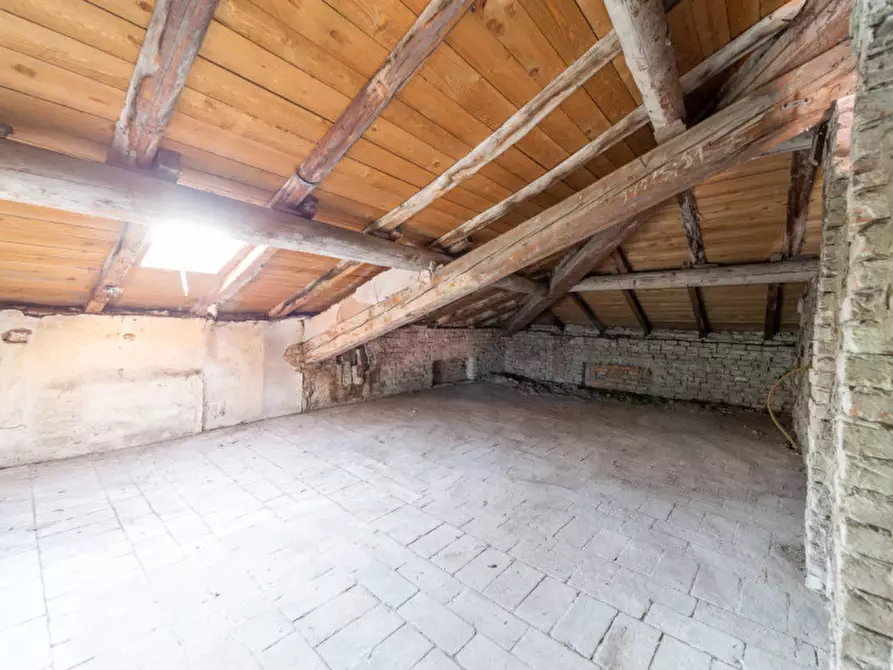 Immagine 29 di Appartamento in vendita  in Via Martiri della Liberazione a Parma