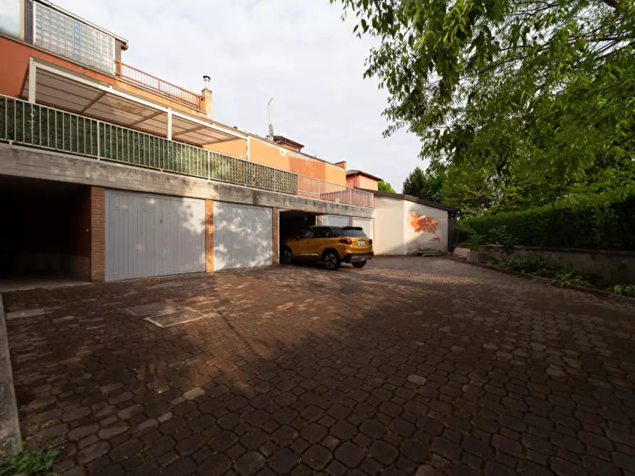 Immagine 33 di Appartamento in vendita  in Via Martiri della Liberazione a Parma