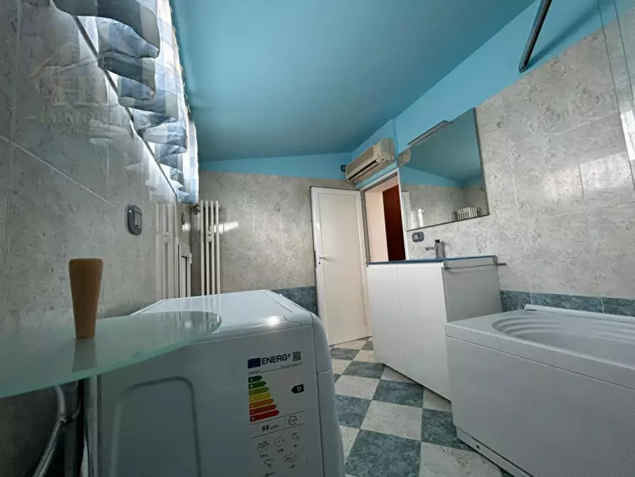 Immagine 9 di Appartamento in vendita  in Via Giacinto Castellani 13 a Cuneo