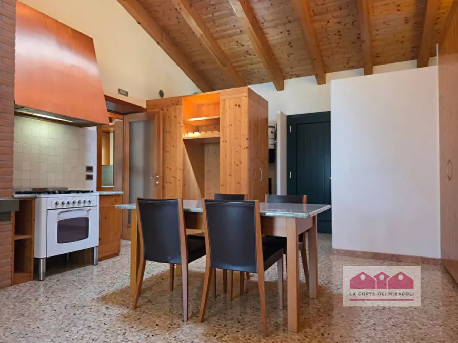 Immagine 16 di Casa bifamiliare in vendita  in Via Pasubio a Castegnero