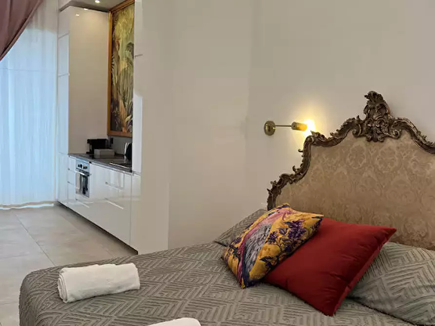 Immagine 4 di Appartamento in vendita  in CIRCONVALLAZIONE CASILINA a Roma