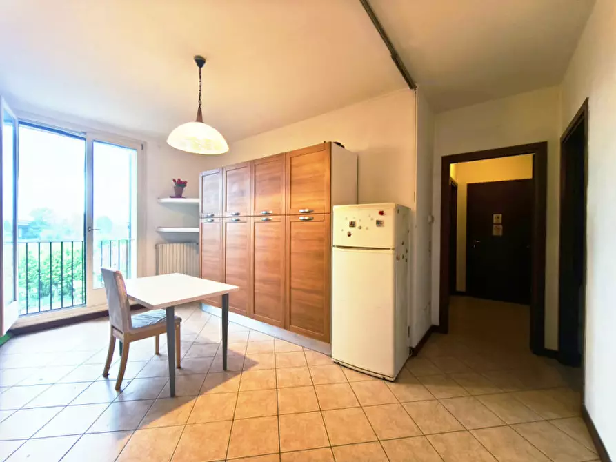 Immagine 3 di Attico in vendita  in Via Tolara di Sotto a Ozzano Dell'emilia