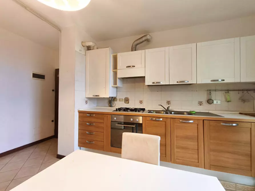 Immagine 8 di Attico in vendita  in Via Tolara di Sotto a Ozzano Dell'emilia