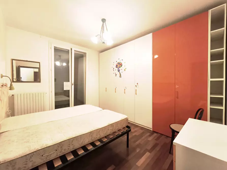 Immagine 10 di Attico in vendita  in Via Tolara di Sotto a Ozzano Dell'emilia