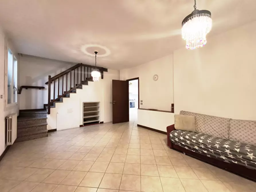 Immagine 19 di Attico in vendita  in Via Tolara di Sotto a Ozzano Dell'emilia