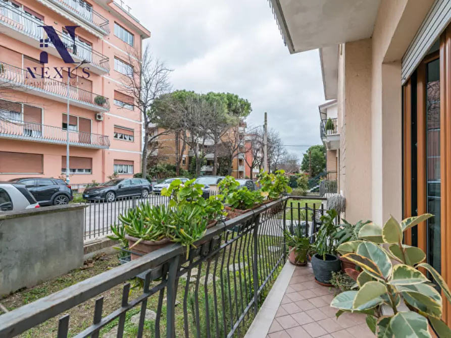 Immagine 16 di Appartamento in vendita  in Via Ludovico Ariosto a Fano