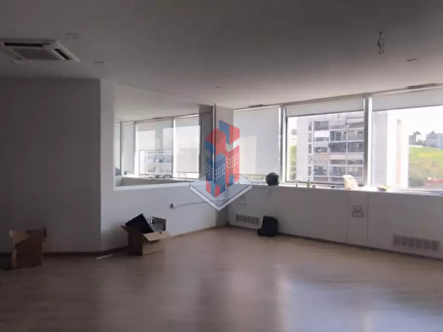 Immagine 24 di Ufficio in vendita  in CENTRO POLIFUNZIONALE INAIL-VENDESI UFFICIO a Napoli