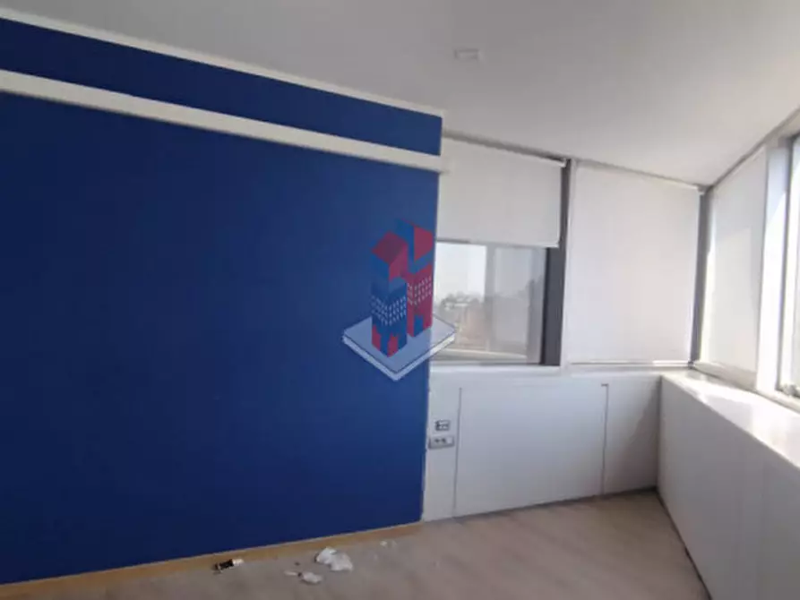 Immagine 25 di Ufficio in vendita  in CENTRO POLIFUNZIONALE INAIL-VENDESI UFFICIO a Napoli