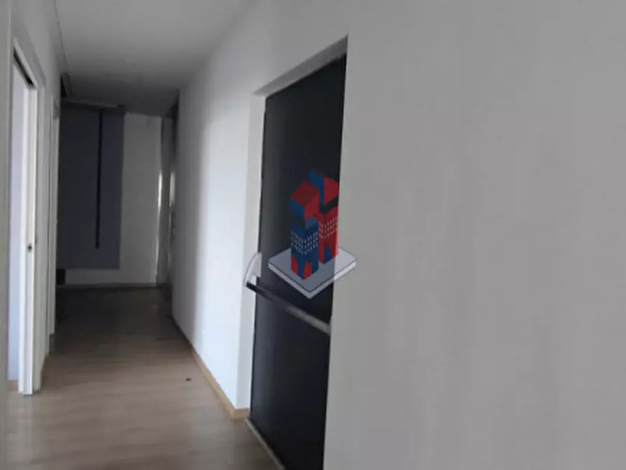 Immagine 30 di Ufficio in vendita  in CENTRO POLIFUNZIONALE INAIL-VENDESI UFFICIO a Napoli