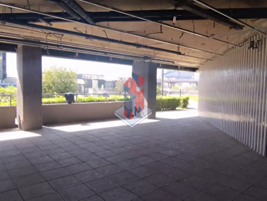 Immagine 47 di Ufficio in vendita  in CENTRO POLIFUNZIONALE INAIL-VENDESI UFFICIO a Napoli