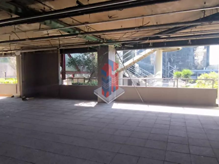 Immagine 49 di Ufficio in vendita  in CENTRO POLIFUNZIONALE INAIL-VENDESI UFFICIO a Napoli