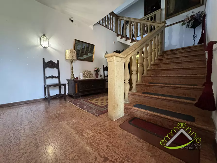 Immagine 3 di Villa in vendita  in Via Sandro Pertini a Mirano