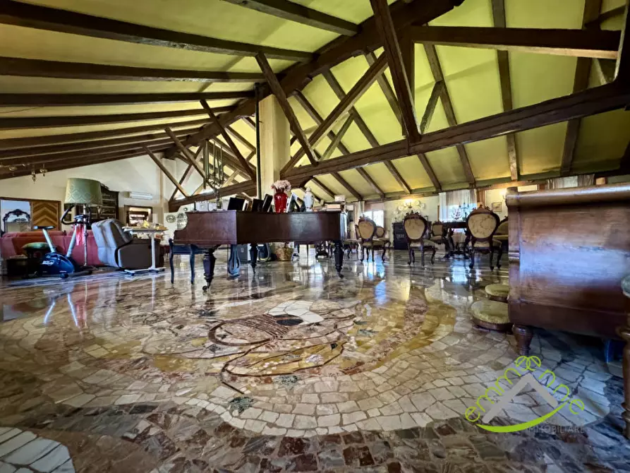 Immagine 8 di Villa in vendita  in Via Sandro Pertini a Mirano