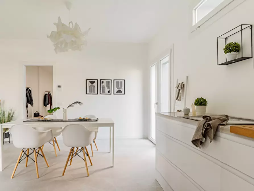 Immagine 2 di Appartamento in vendita  in Via Aulo Gellio Valle a Vicenza