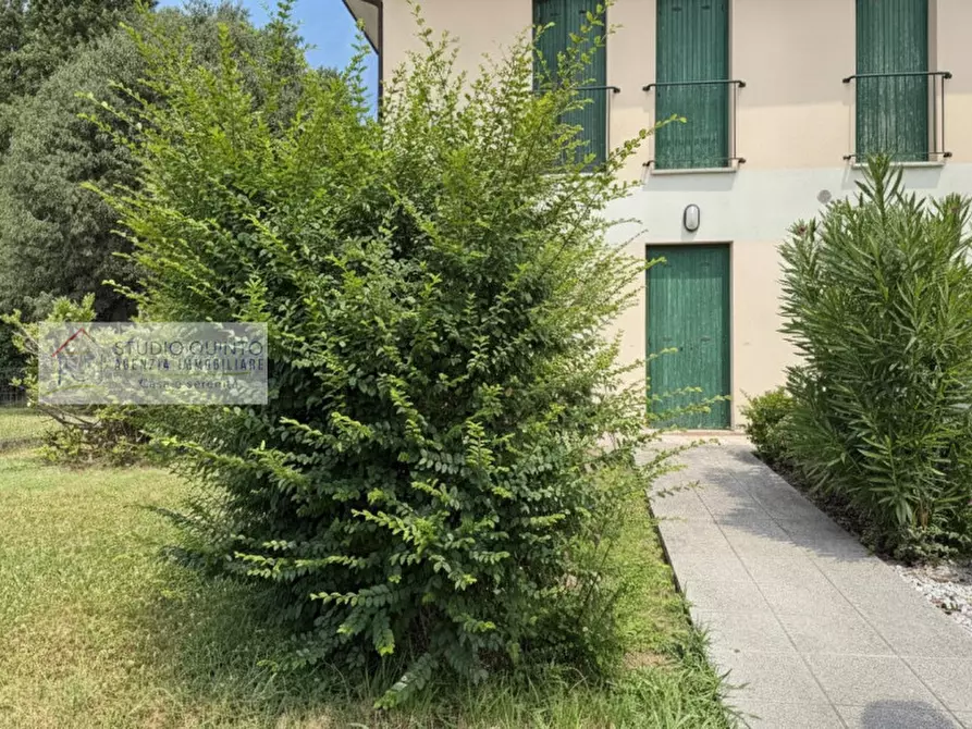 Immagine 1 di Appartamento in vendita  a Treviso