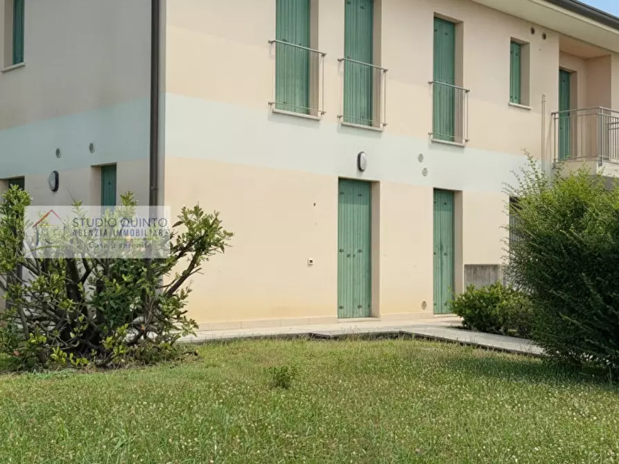 Immagine 2 di Appartamento in vendita  a Treviso