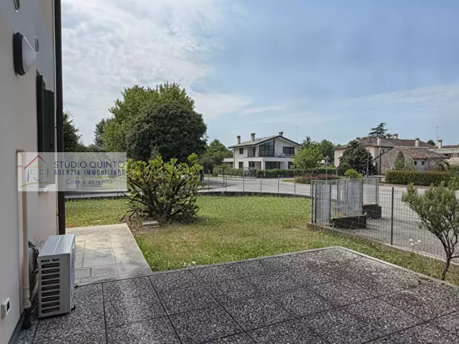 Immagine 6 di Appartamento in vendita  a Treviso