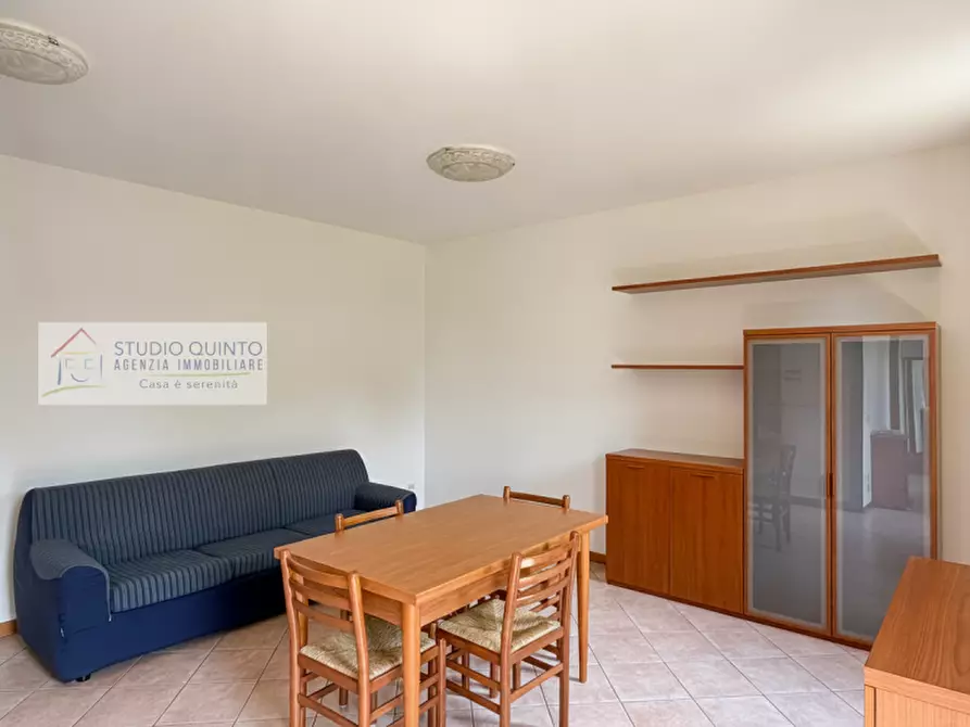 Immagine 11 di Appartamento in vendita  a Treviso