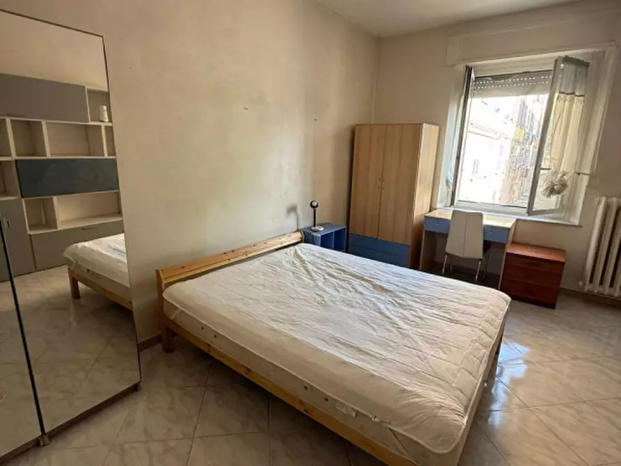 Immagine 9 di Camera in affitto  in Viale Osacca, 5 a Parma