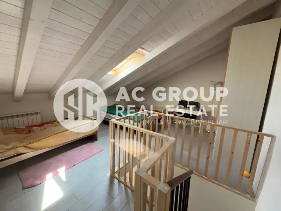 Immagine 9 di Appartamento in vendita  in Via Gian Battista Grassi a Rovellasca