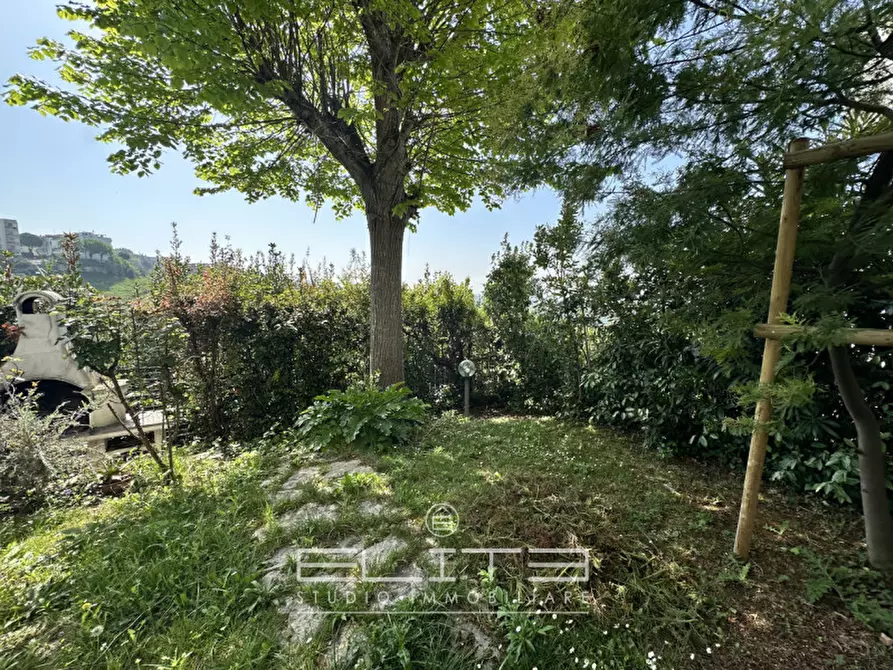Immagine 2 di Appartamento in vendita  in CAGLI a Ancona