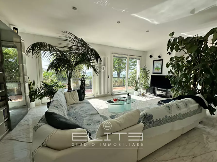 Immagine 5 di Appartamento in vendita  in CAGLI a Ancona