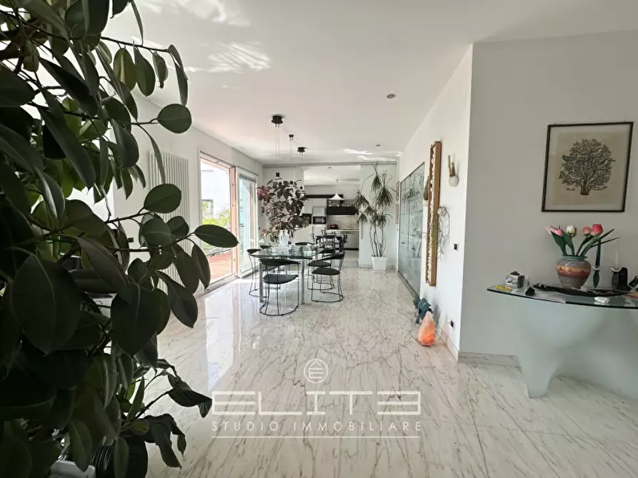 Immagine 7 di Appartamento in vendita  in CAGLI a Ancona