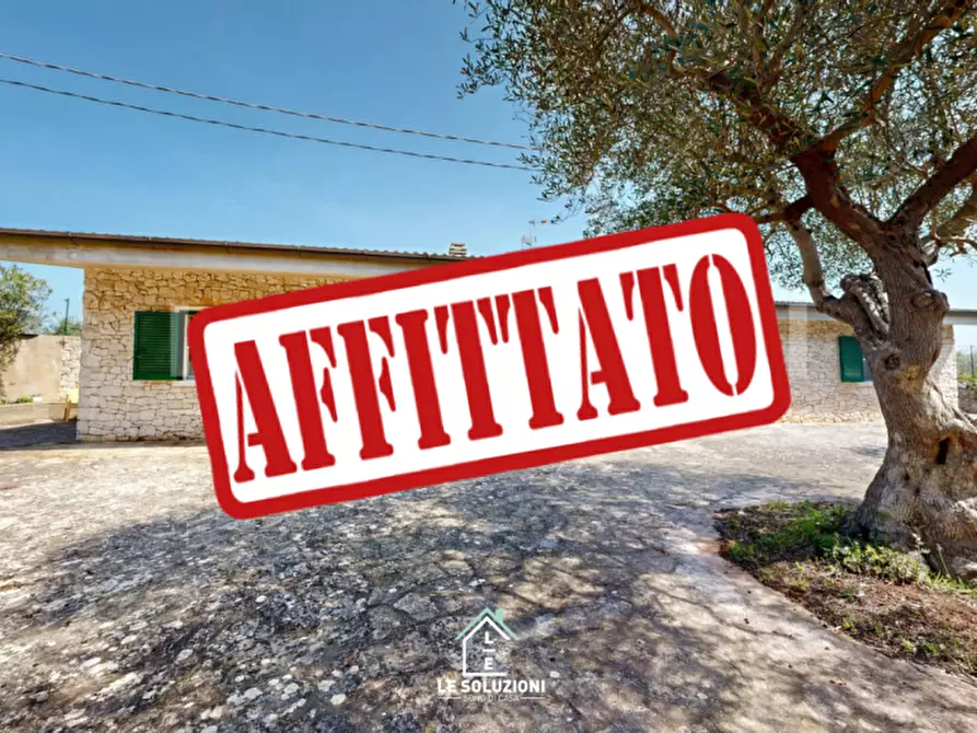 Immagine 1 di Villa in affitto  in Strada Statale 172 dei Trulli 19 a Putignano
