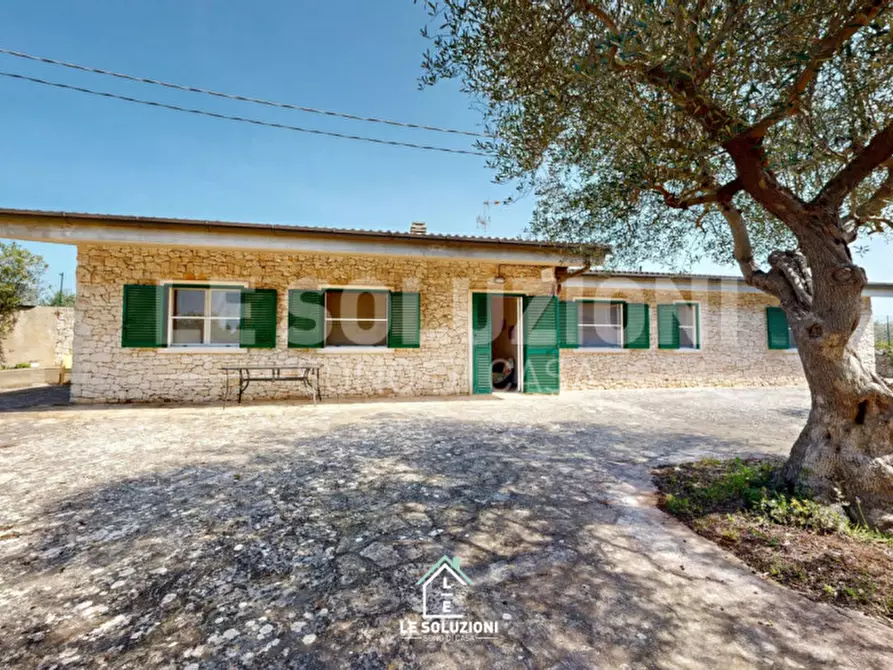 Immagine 2 di Villa in affitto  in Strada Statale 172 dei Trulli 19 a Putignano