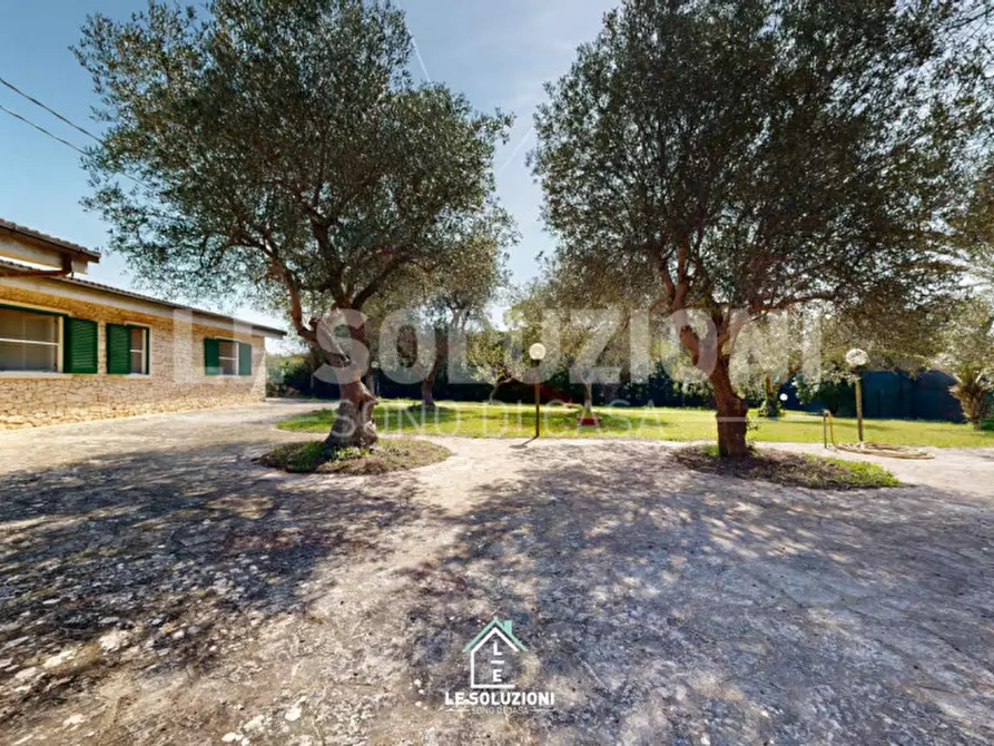 Immagine 20 di Villa in affitto  in Strada Statale 172 dei Trulli 19 a Putignano