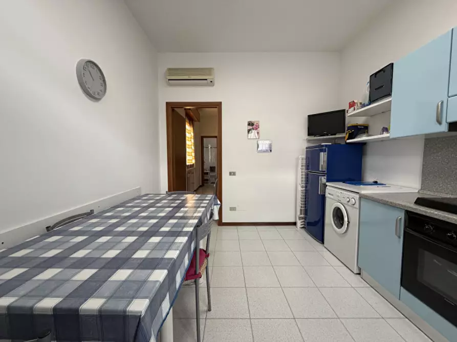 Immagine 1 di Appartamento in vendita  a Senigallia
